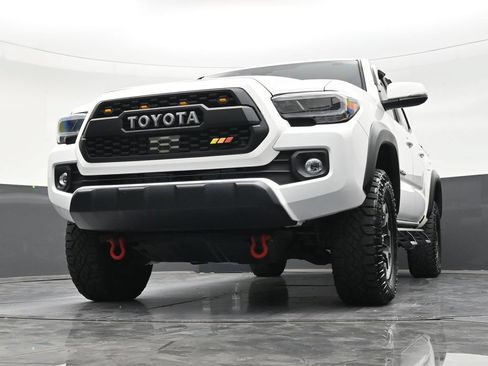 Used 2023 Toyota Tacoma TRD Off-Road w/ TRD Premium Off Road Package RWD image 28