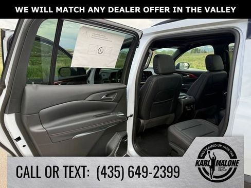New 2026 Chevrolet Traverse Z71 w/ Enhanced Driving Package AWD/4WD image 25