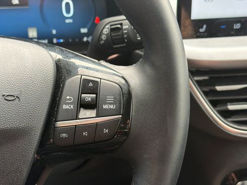Used 2024 Ford Escape Platinum AWD/4WD image 29