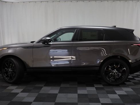 New 2026 Land Rover Range Rover Velar Dynamic SE image 4