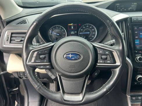 Used 2020 Subaru Ascent Touring AWD/4WD image 16