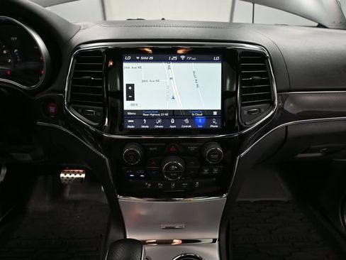 Used 2019 Jeep Grand Cherokee SRT AWD/4WD image 35