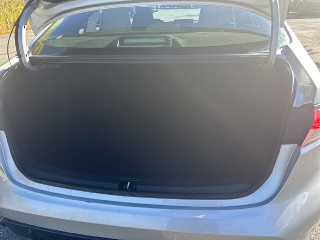 Used 2023 Toyota Corolla SE FWD image 20