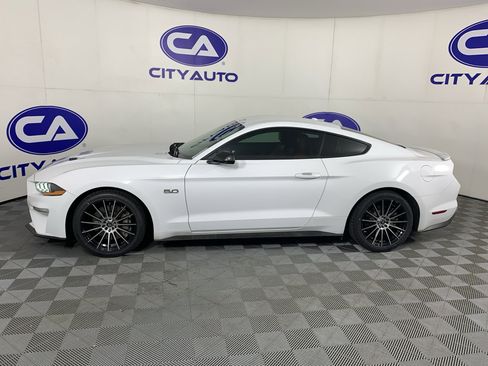 Used 2018 Ford Mustang GT Premium w/ Equipment Group 401A RWD image 6