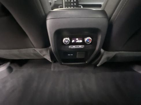 Certified 2025 GMC Acadia Elevation image 21