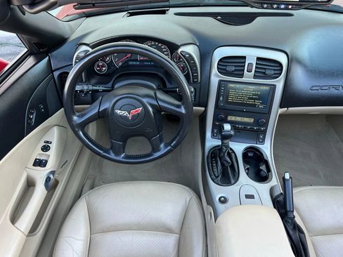 Used 2005 Chevrolet Corvette Coupe w/ Preferred Equipment Group image 36