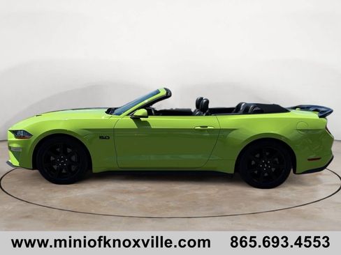 Used 2020 Ford Mustang GT Premium w/ Equipment Group 401A RWD image 6