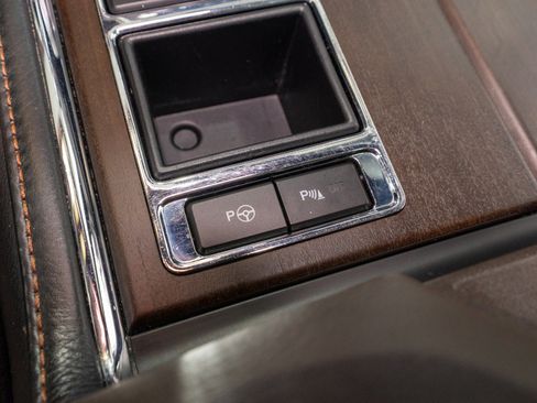 Used 2020 Ford Expedition King Ranch RWD image 27