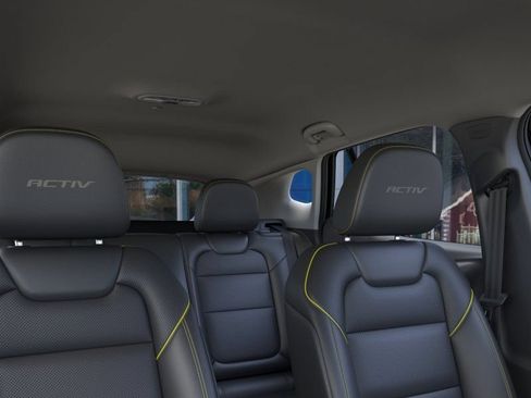 New 2026 Chevrolet Trax ACTIV FWD image 24