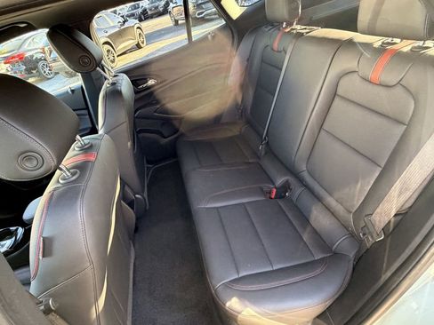 Certified 2024 Chevrolet Trax RS w/ Sunroof Package image 13