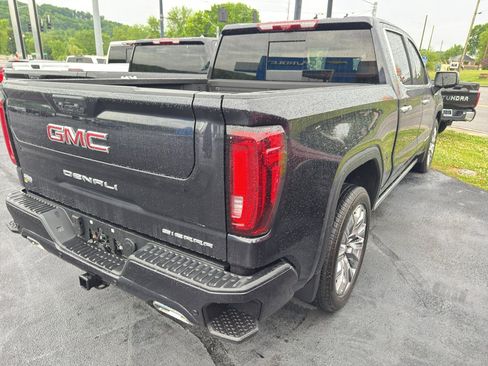 Used 2025 GMC Sierra 1500 Denali AWD/4WD image 4