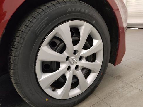 Used 2023 Toyota Corolla LE FWD image 31