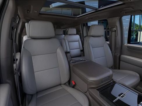New 2026 GMC Yukon XL Elevation w/ Elevation Premium Package AWD/4WD image 16