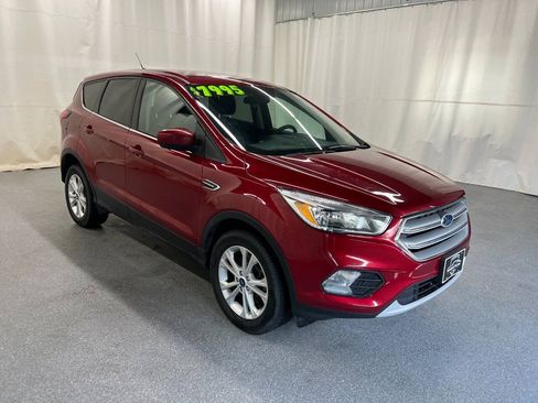 Used 2019 Ford Escape SE AWD/4WD image 3