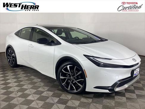 Certified 2024 Toyota Prius Prime FWD image 1