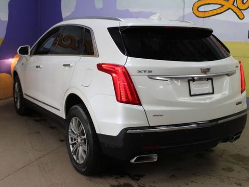 Used 2019 Cadillac XT5 Luxury w/ Trailering Package AWD/4WD image 6