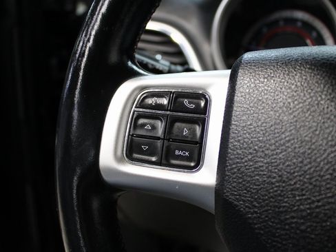 Used 2018 Dodge Journey GT image 19