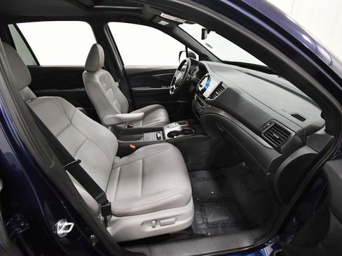 Certified 2023 Honda Passport EX-L image 19