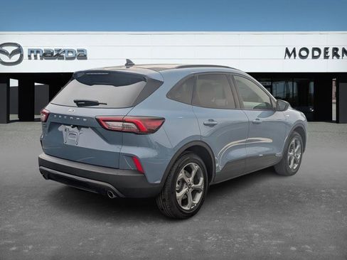 Used 2025 Ford Escape ST-Line image 5