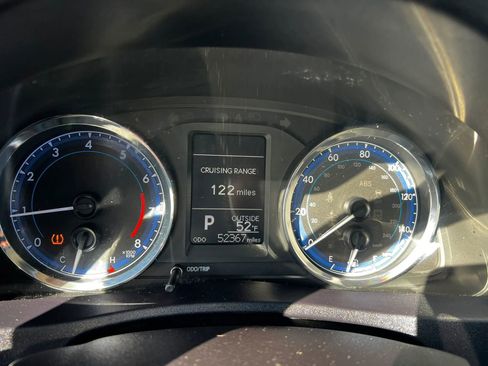 Used 2019 Toyota Corolla LE FWD image 14