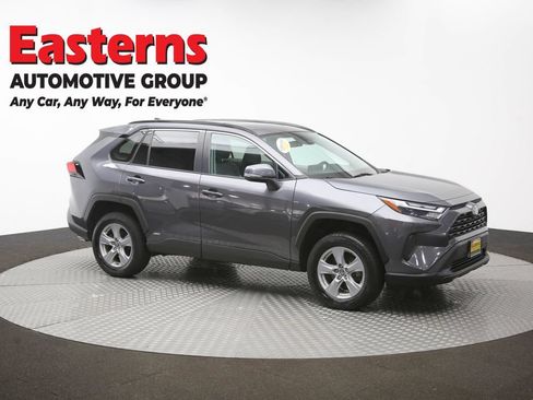 Used 2022 Toyota RAV4 XLE w/ Convenience Package AWD/4WD image 50
