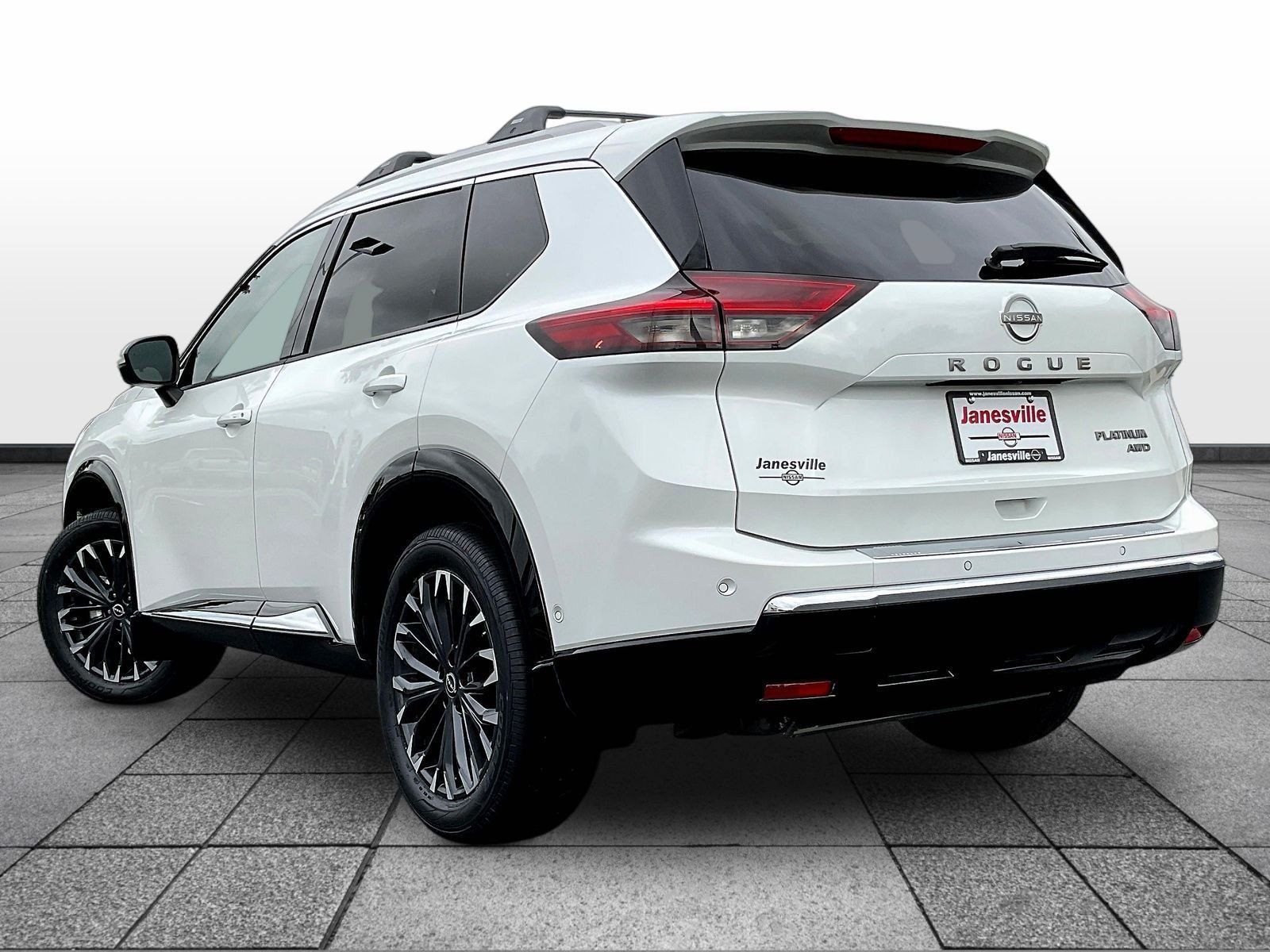 Certified 2026 Nissan Rogue Platinum w/ Platinum Premium Package AWD/4WD image 5