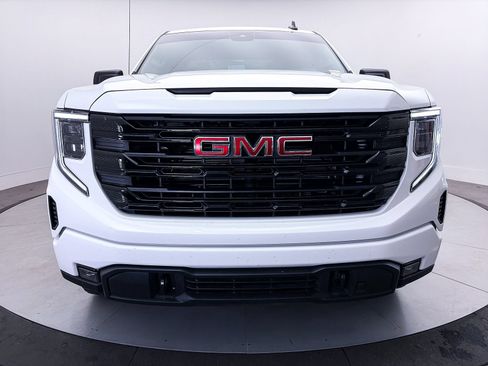 Used 2025 GMC Sierra 1500 Elevation w/ X31 Off-Road Package AWD/4WD image 12