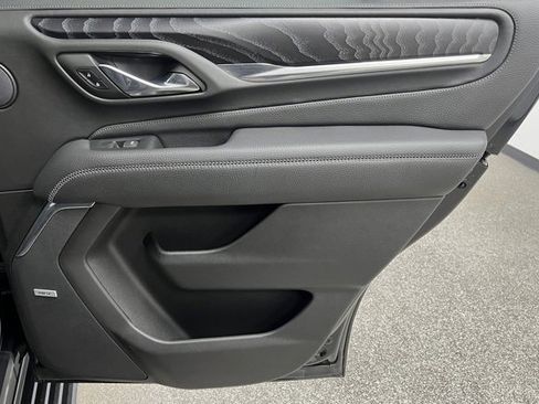 Used 2023 GMC Yukon Denali image 47