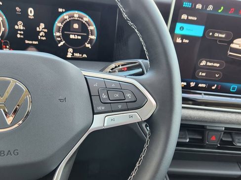New 2026 Volkswagen Tiguan S AWD/4WD image 17