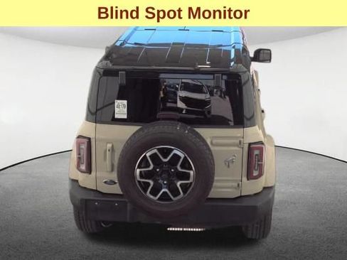 Used 2025 Ford Bronco Outer Banks AWD/4WD image 7