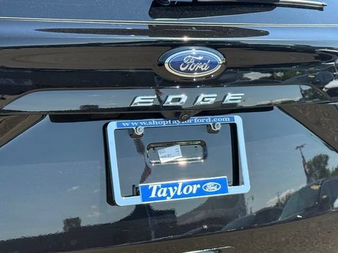 Certified 2023 Ford Edge SEL w/ Convenience Package AWD/4WD image 30