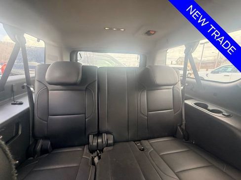 Used 2015 Chevrolet Suburban LTZ image 10
