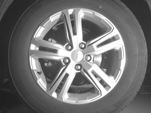 Used 2024 GMC Terrain SLE image 19