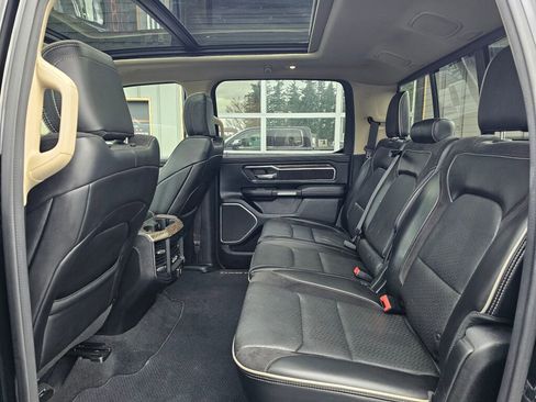 Used 2019 RAM 1500 Laramie image 17