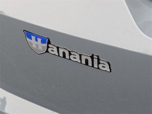 Used 2022 Hyundai Elantra SEL image 12