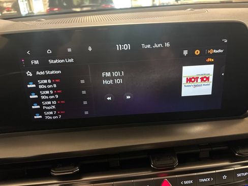 Used 2025 Kia Telluride S AWD/4WD image 12