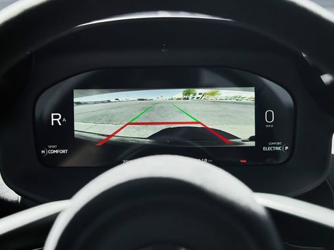 Used 2024 McLaren Artura RWD image 53