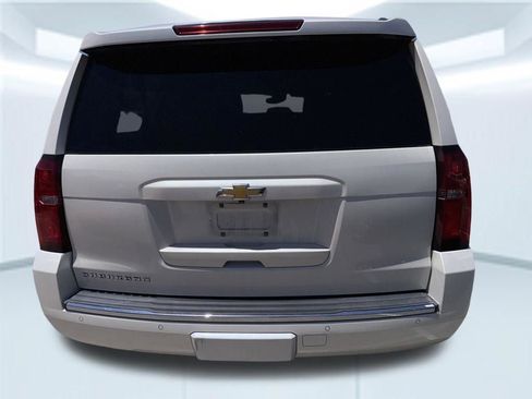 Used 2015 Chevrolet Suburban LTZ AWD/4WD image 9