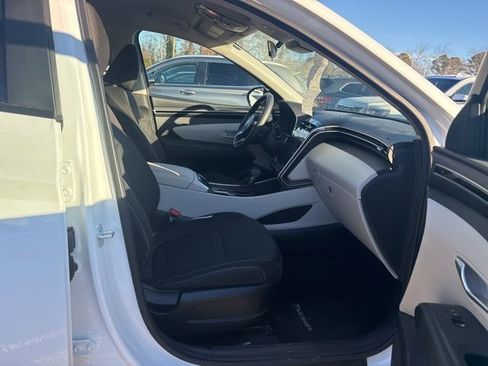 Used 2024 Hyundai Tucson SEL image 11