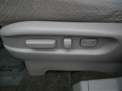 Used 2016 Honda Odyssey SE image 14