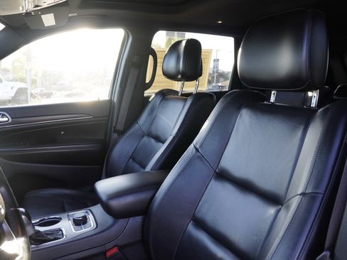 Certified 2022 Jeep Grand Cherokee Limited image 21