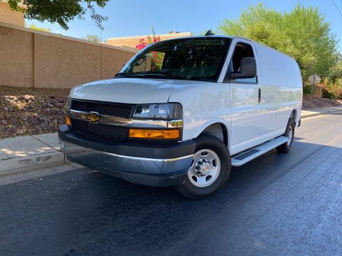 Used 2025 Chevrolet Express 2500 w/ Driver Convenience Package RWD image 53