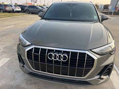 Used 2020 Audi Q3 2.0T Premium w/ Convenience Package image 9
