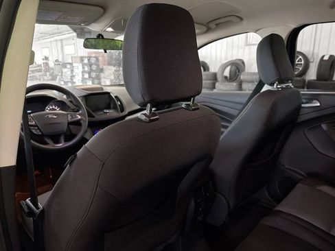 Used 2019 Ford Escape SE AWD/4WD image 9