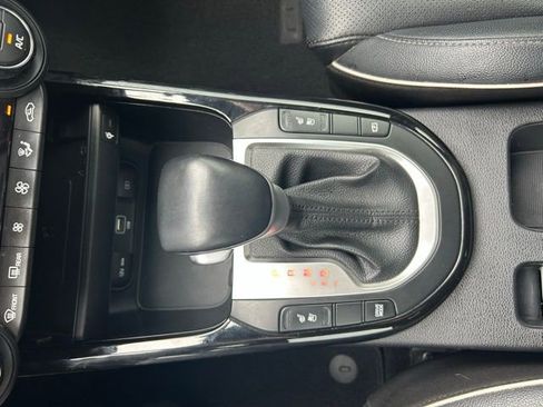 Used 2022 Kia Forte GT-Line w/ GT-Line Premium Package FWD image 29