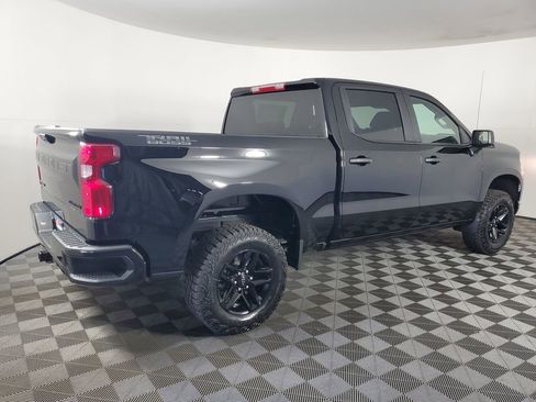 New 2026 Chevrolet Silverado 1500 Custom Trail Boss w/ Midnight Edition image 4