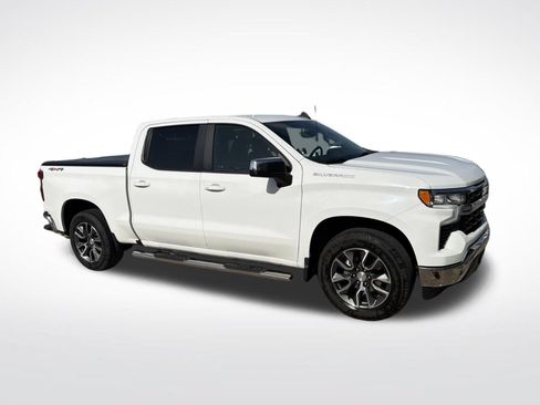 Used 2023 Chevrolet Silverado 1500 LT AWD/4WD image 5