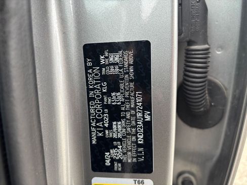 Used 2024 Kia Soul LX w/ Option Group 015 FWD image 27
