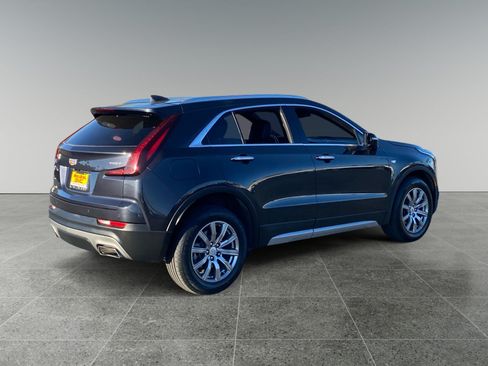 Used 2023 Cadillac XT4 Premium Luxury AWD/4WD image 5