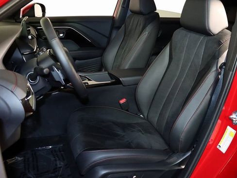 Certified 2025 Acura ADX A-Spec image 4